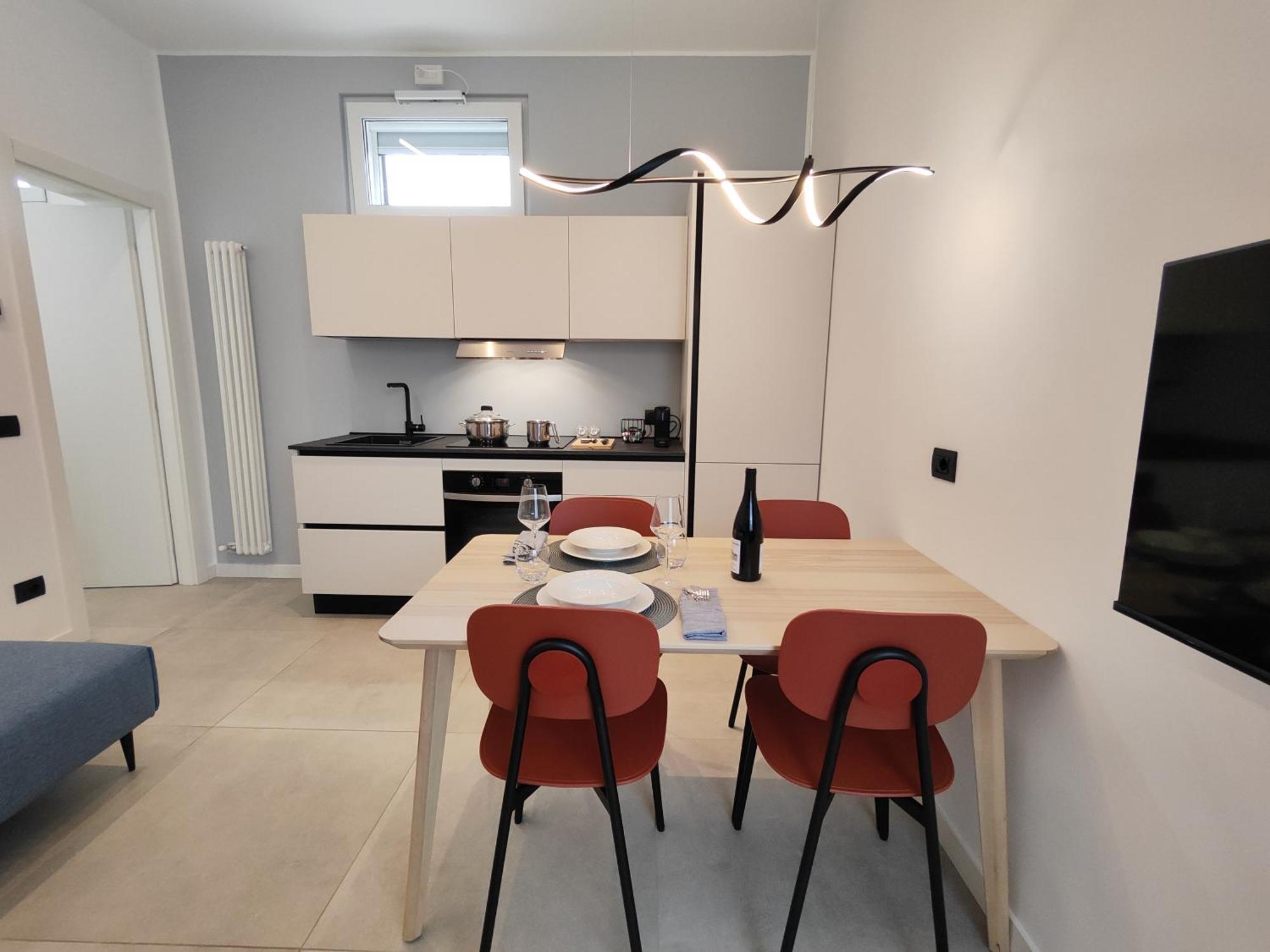 Apartamento Jasmine Malpensa & Busto Center Busto Arsizio Habitación foto